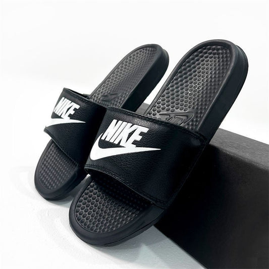 Black Nike - Studded Cushion Slides (Easy-Step)