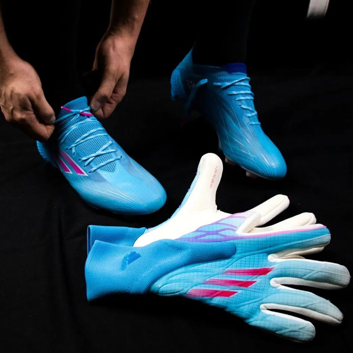 Blue, White & Pink Adidas Speedflow High Performance Pro-Level GK Gloves (Wrist)