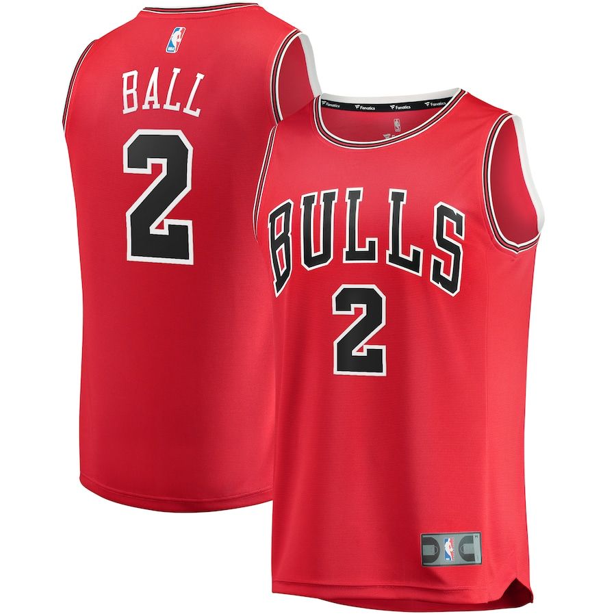 Camiseta de carretera de la Asociación de los Chicago Bulls (DRI-FIT ADV)